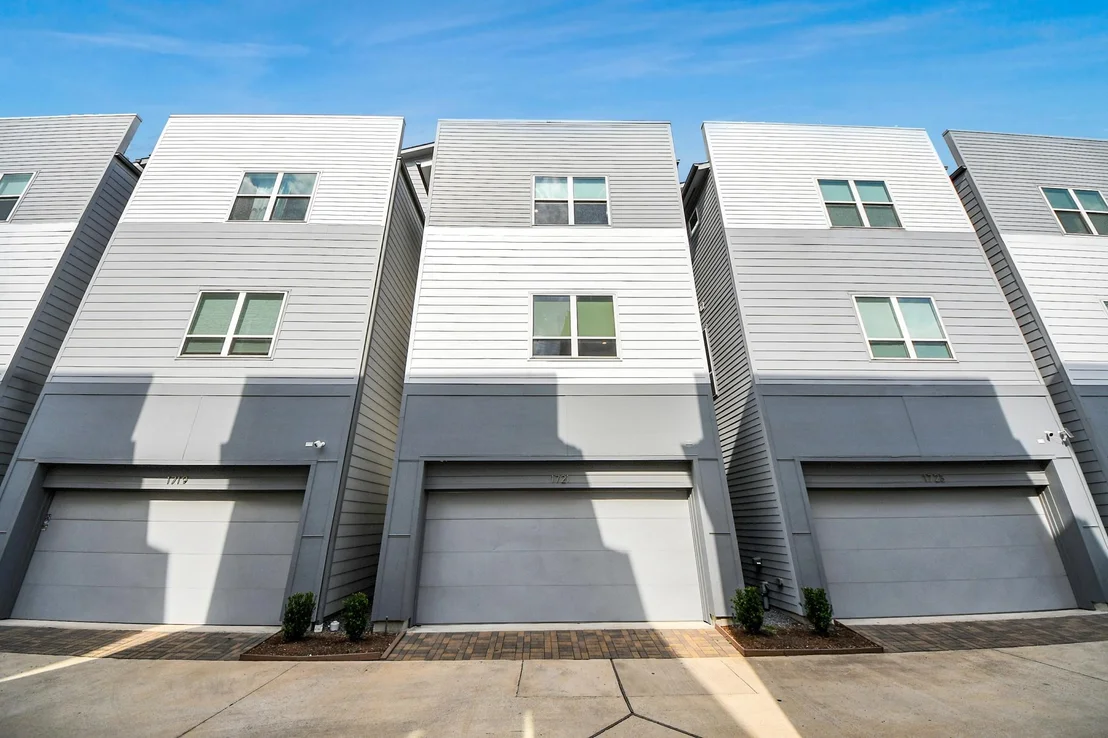 Photo of 1721 Eado Point Lane
