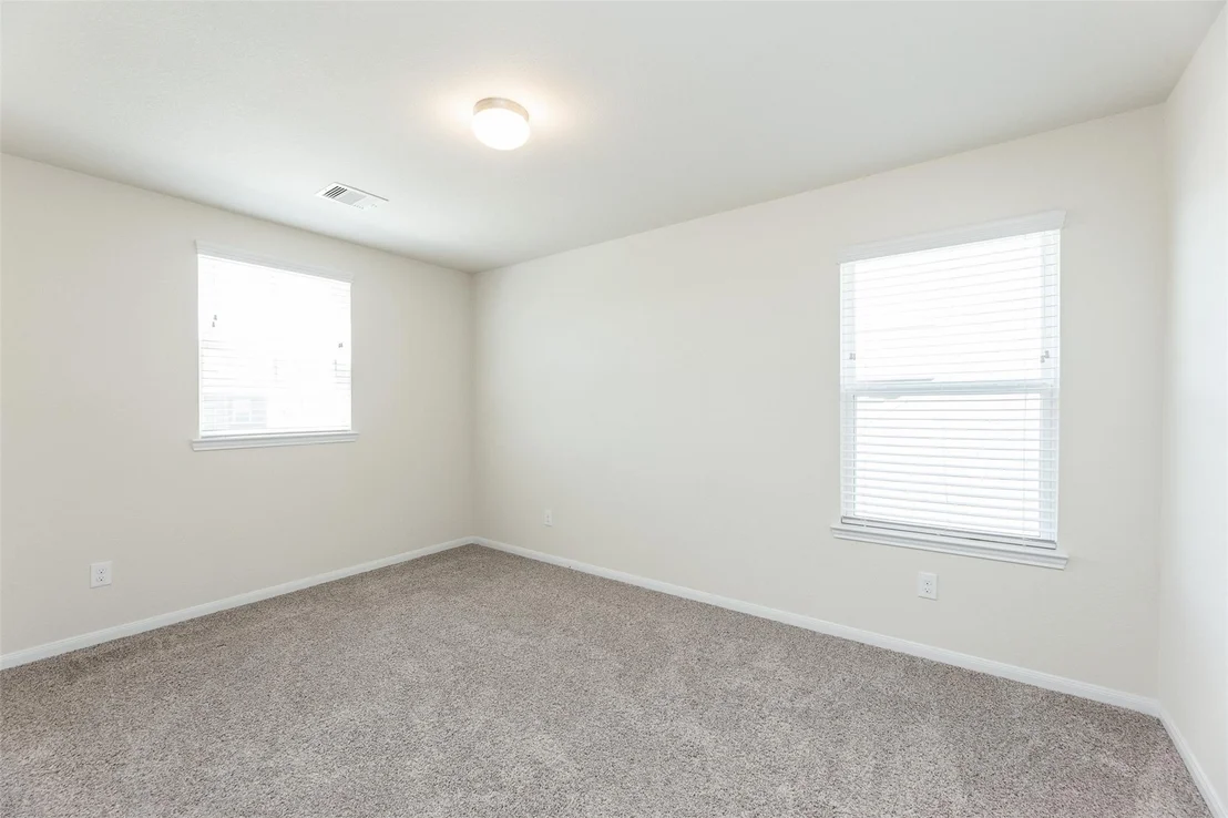 Photo of 2293 Garden Square Path