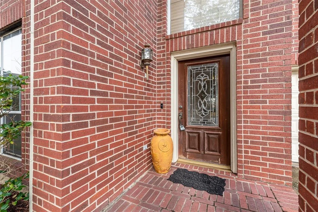 Photo of 11906 Canyon Valley Drive