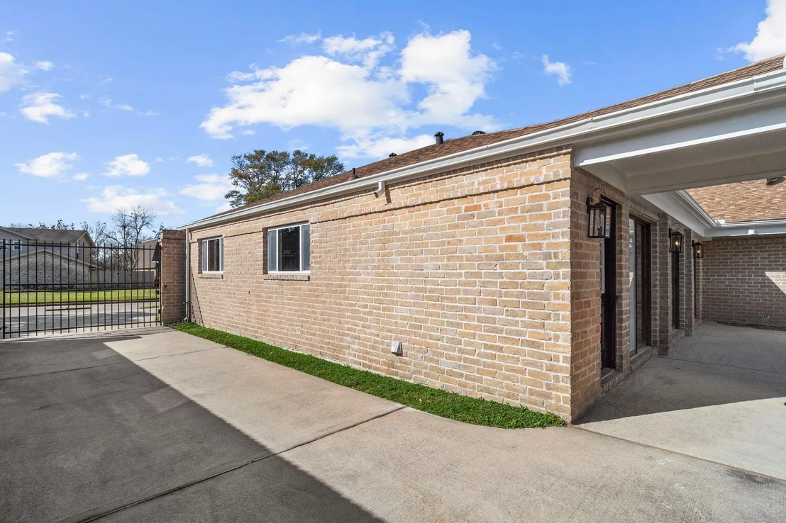 Photo of 3031 Fairway Drive