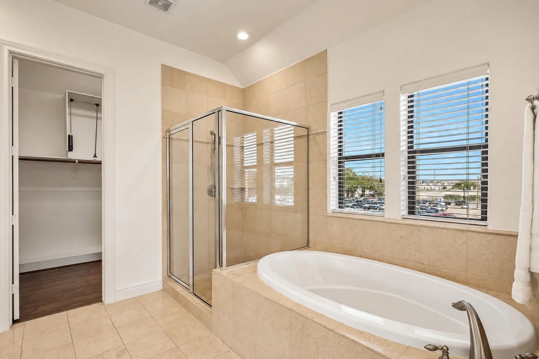 Photo of 1102 Sherwood Run
