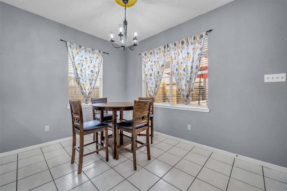 Photo of 21327 Park Bishop Drive