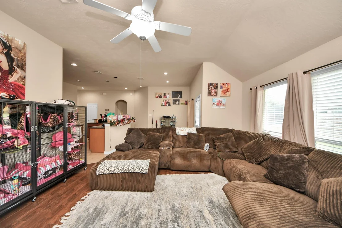 Photo of 9307 Russeff Field Lane