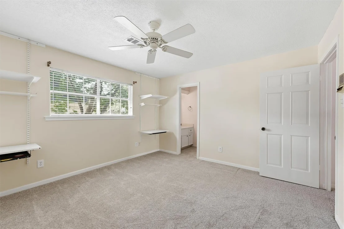 Photo of 16631 Wimbledon Forest Drive