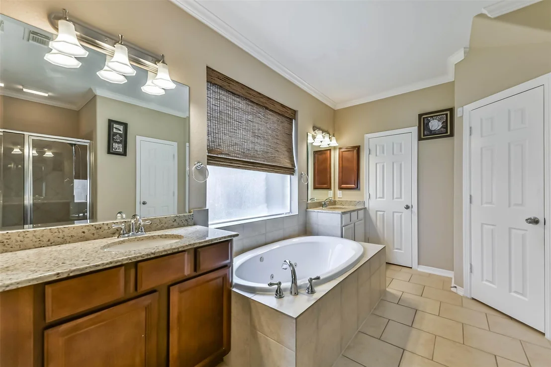 Photo of 2425 Harbor Chase Drive