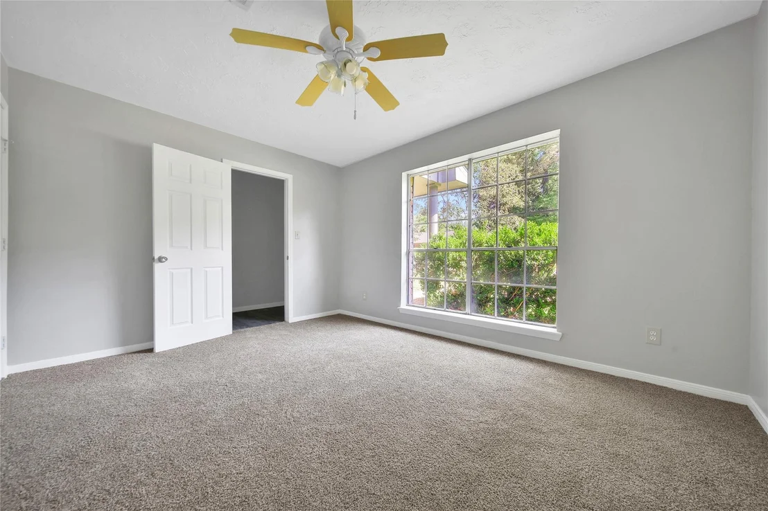 Photo of 2519 River Ridge Drive