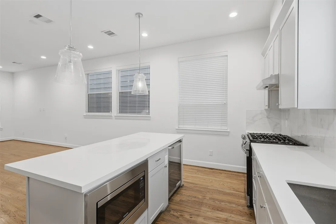 Photo of 2709 Clinton Drive