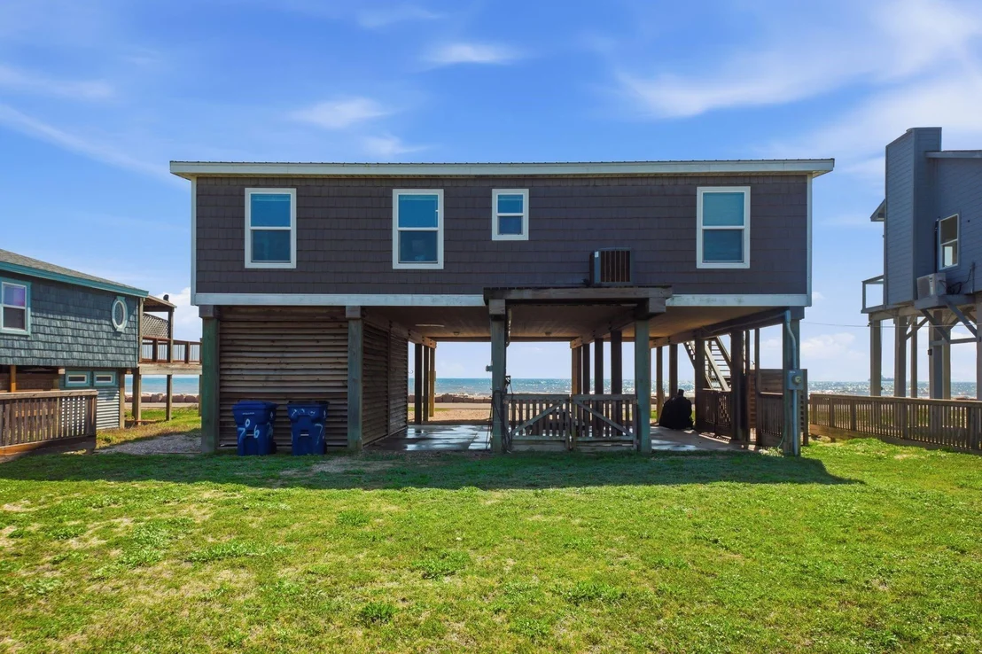 Photo of 706 Beach Drive