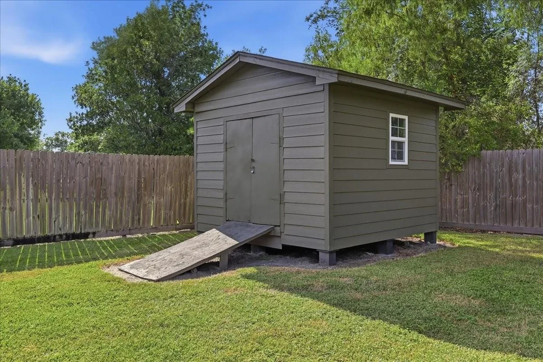 Photo of 11565 Greenway Drive