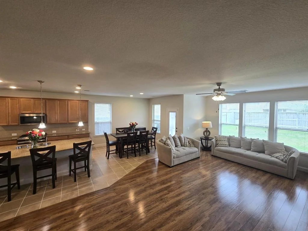 Photo of 5115 Baroness Lane