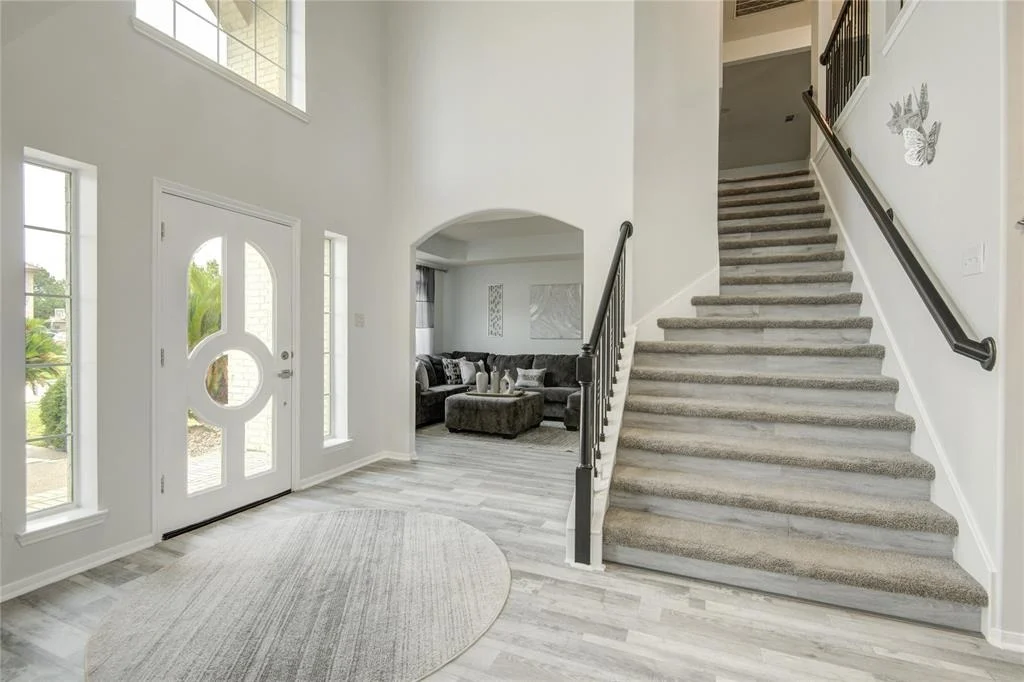 Photo of 2916 Eagle Lake Drive
