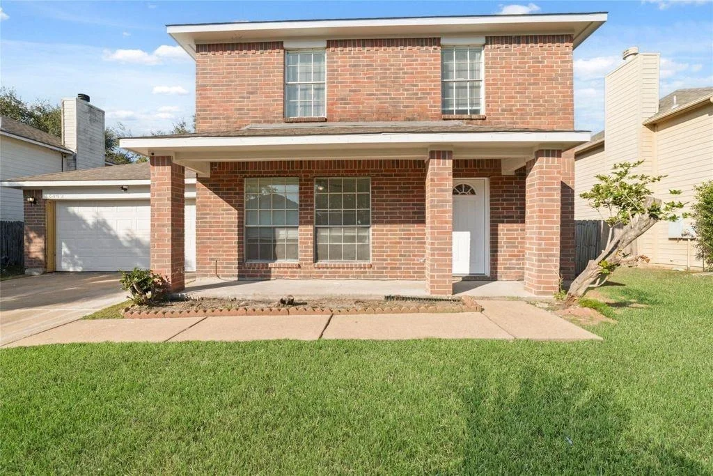 Photo of 18402 S Forest Dew Drive