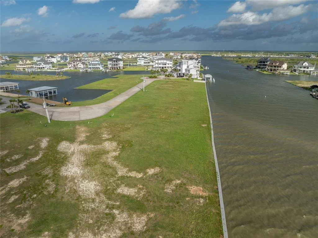 Photo of 53 Water Key