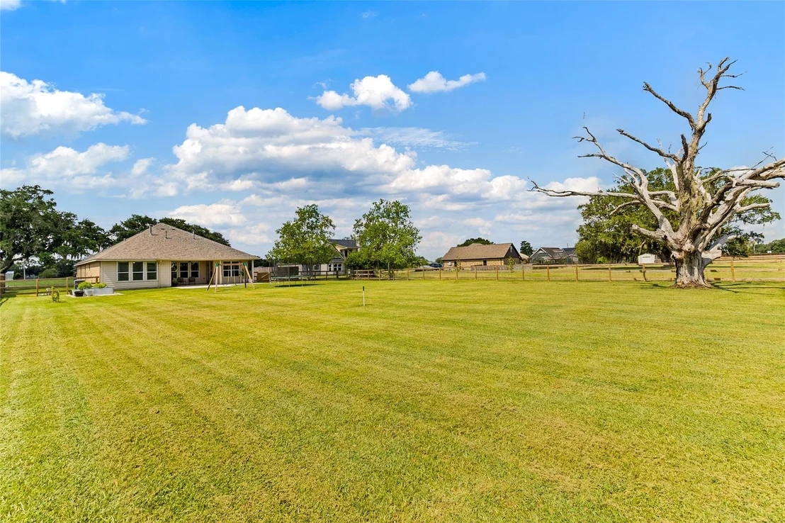 Photo of 1132 Quarter Horse Trail