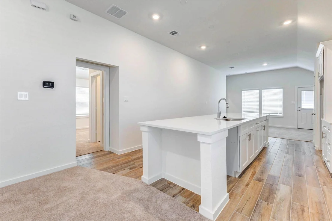 Photo of 6475 Escondido Drive