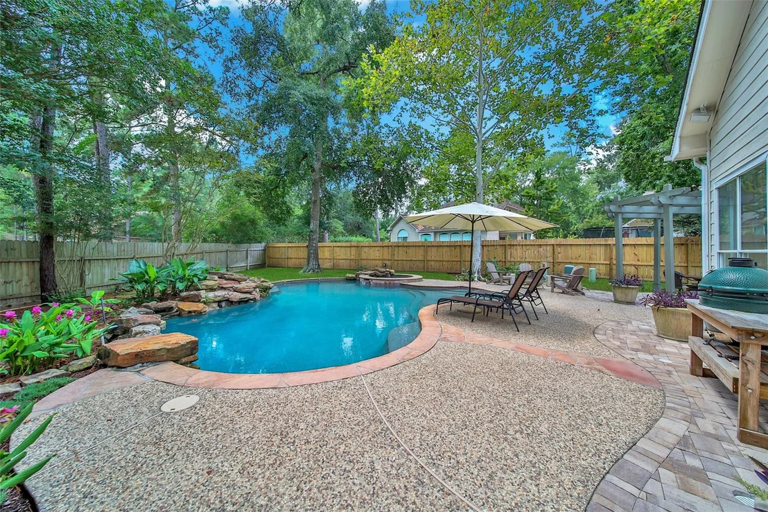 Photo of 43 E Sandalbranch Circle