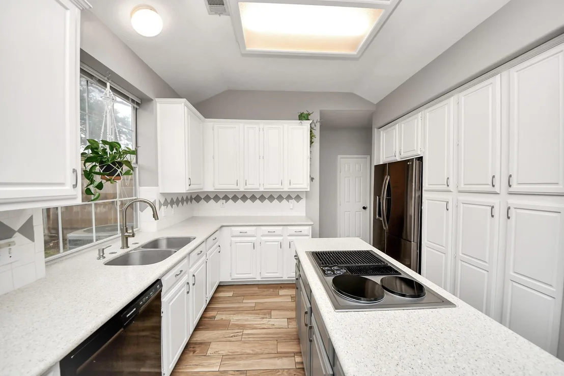 Photo of 1406 Lamplight Trail Drive