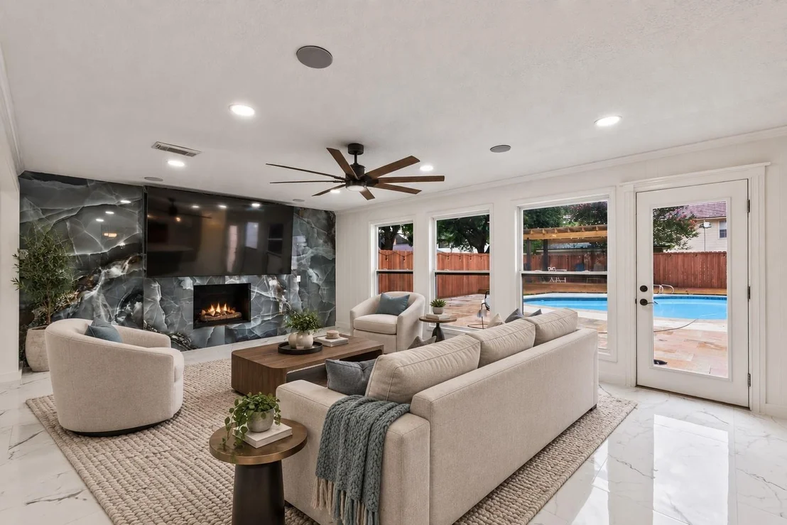 Photo of 18115 Longcliffe Drive