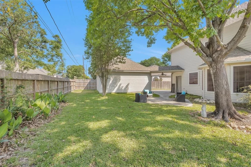 Photo of 24707 Gilbough Drive