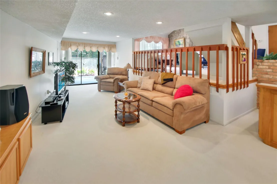 Photo of 19538 Enchanted Oaks Drive