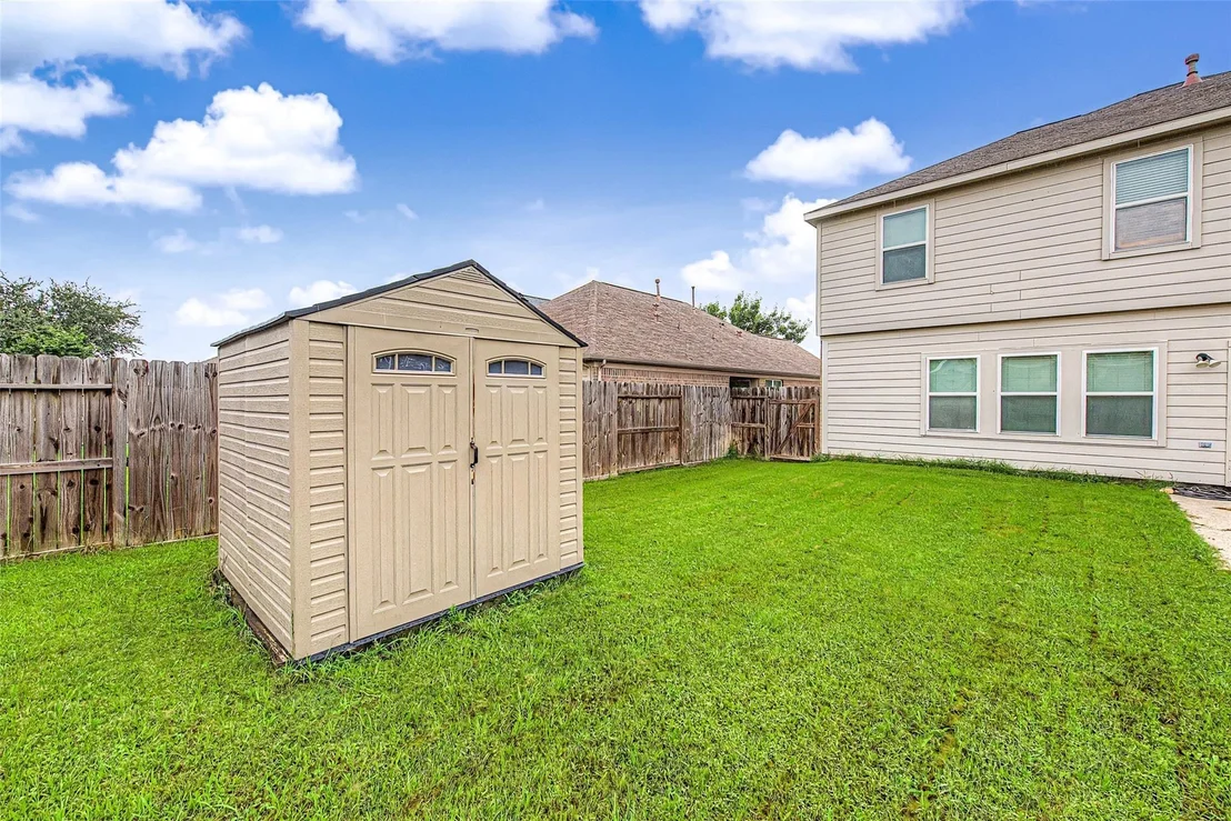 Photo of 5006 Forest Hurst Glen