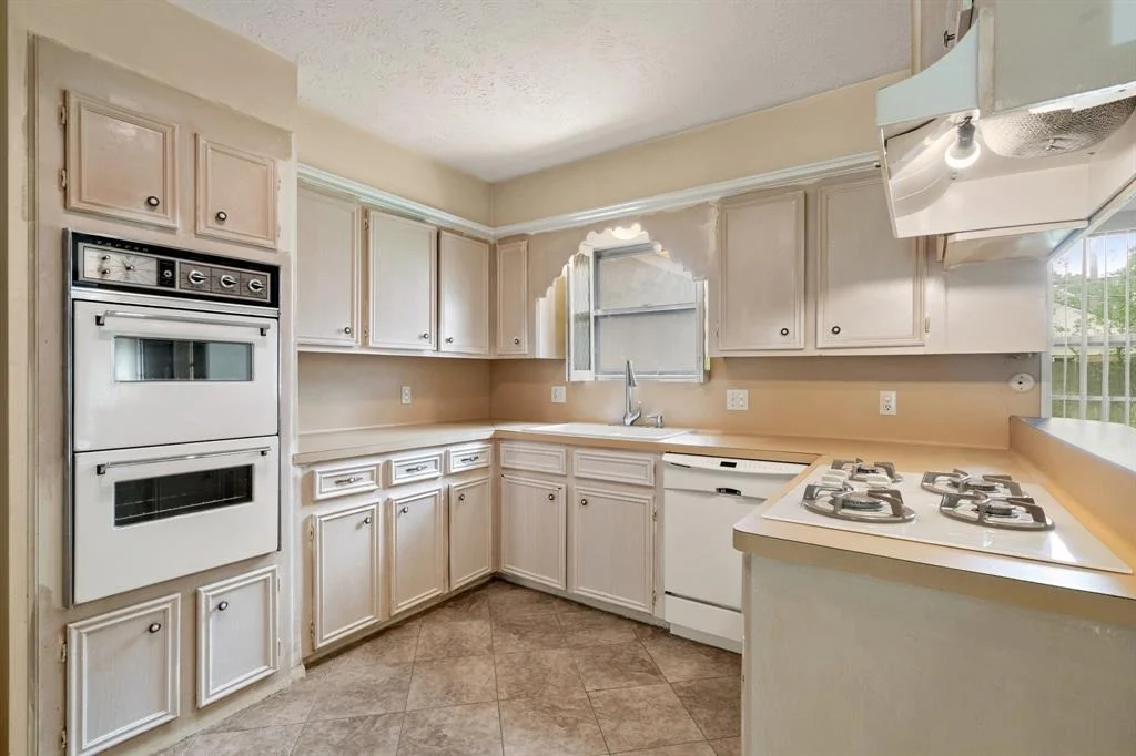Photo of 28814 Enchanted Drive