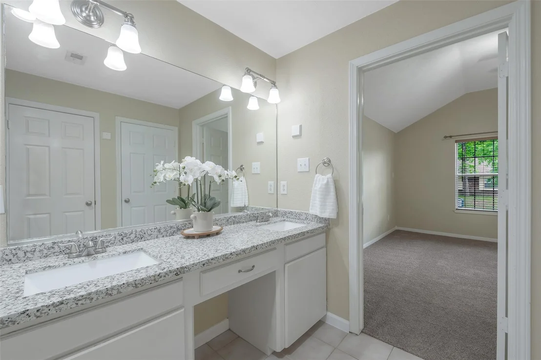 Photo of 25610 Dogwood Lane
