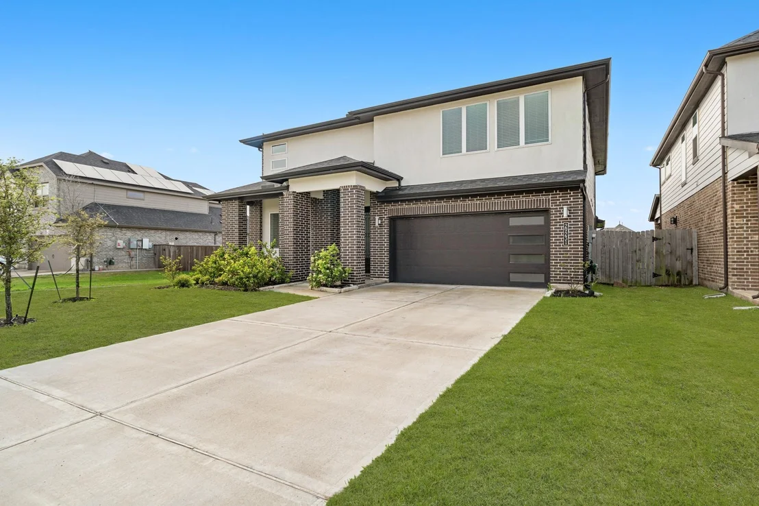 Photo of 29231 Red Rocks Park Drive