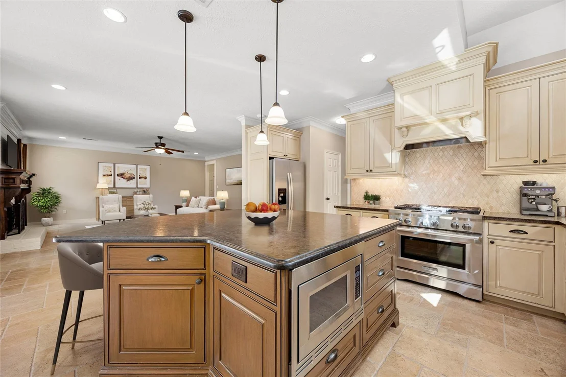 Photo of 8631 Asprey Court