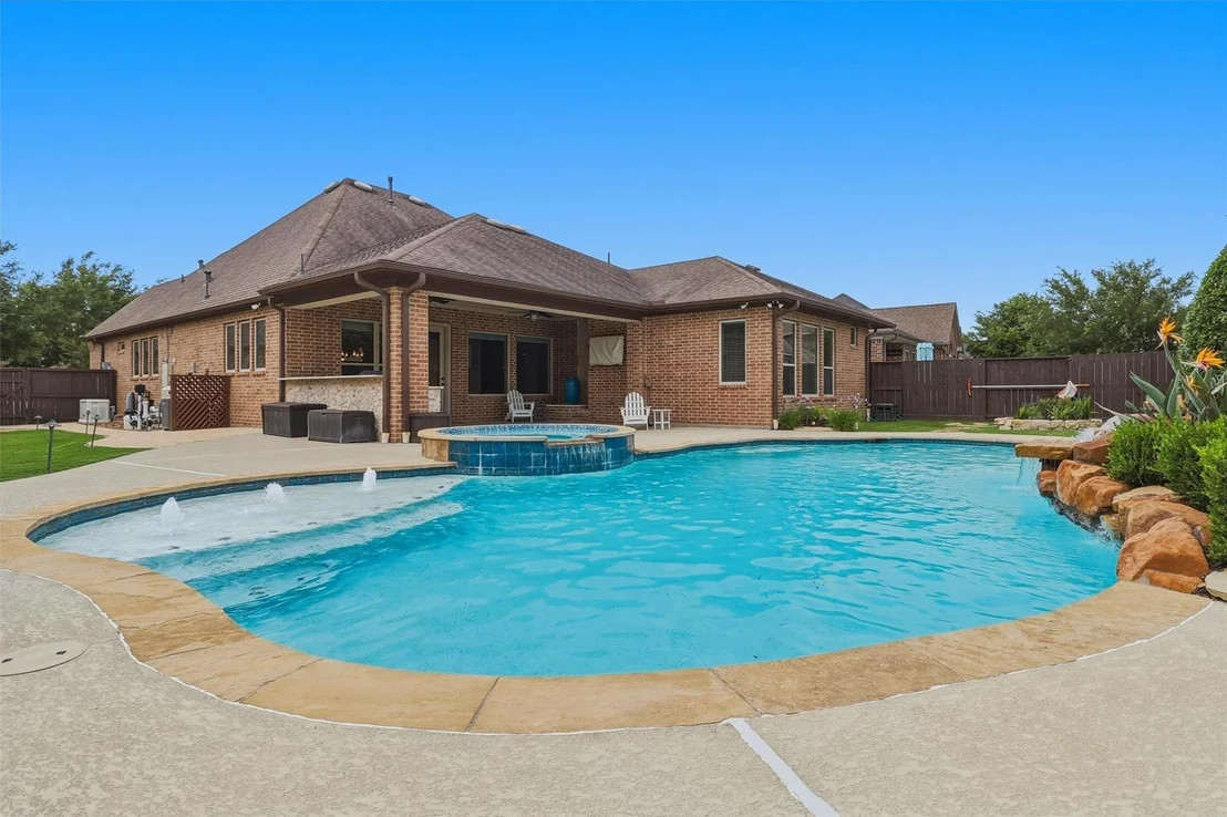 Photo of 6710 Pioneer Trail