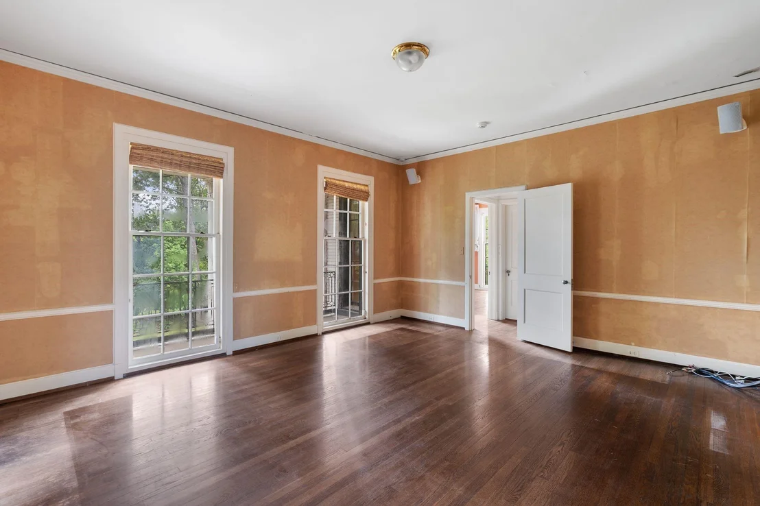 Photo of 1604 Kirby Drive