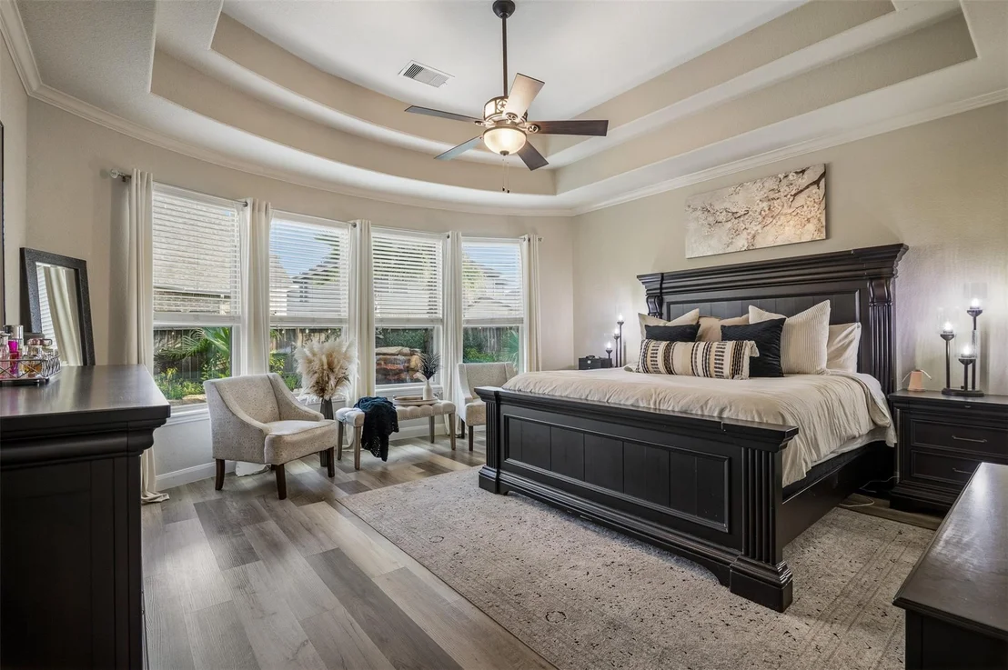 Photo of 7103 Avalon Bluff Drive