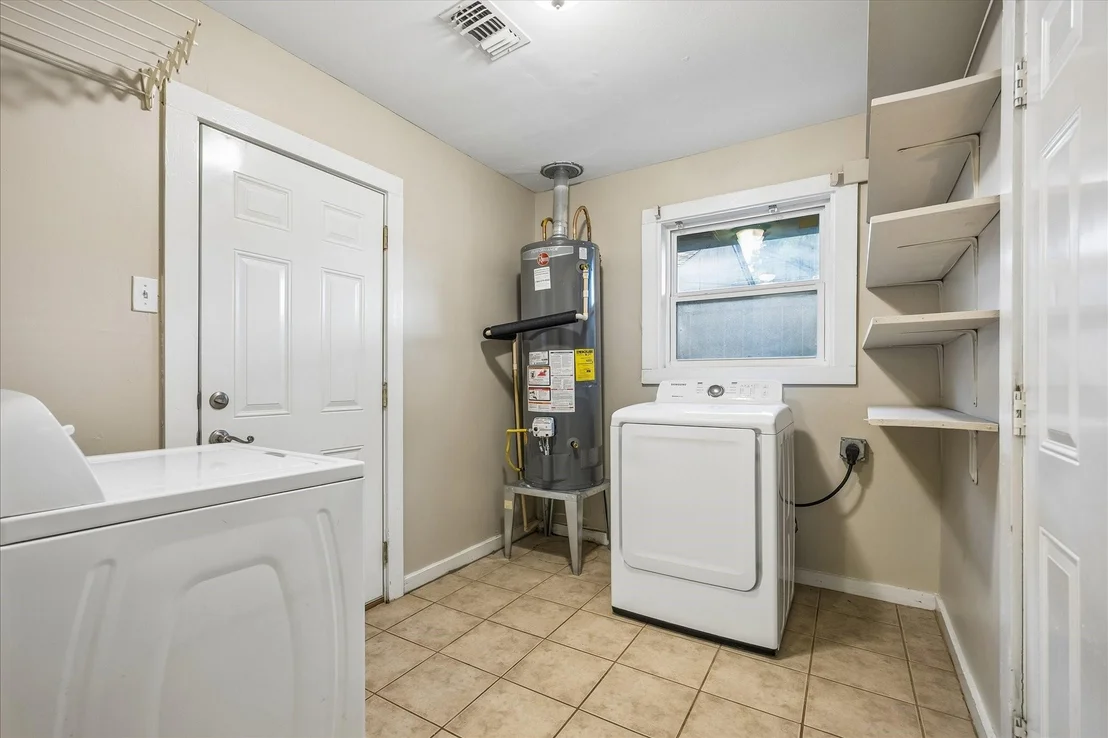 Photo of 4402 Libbey Lane