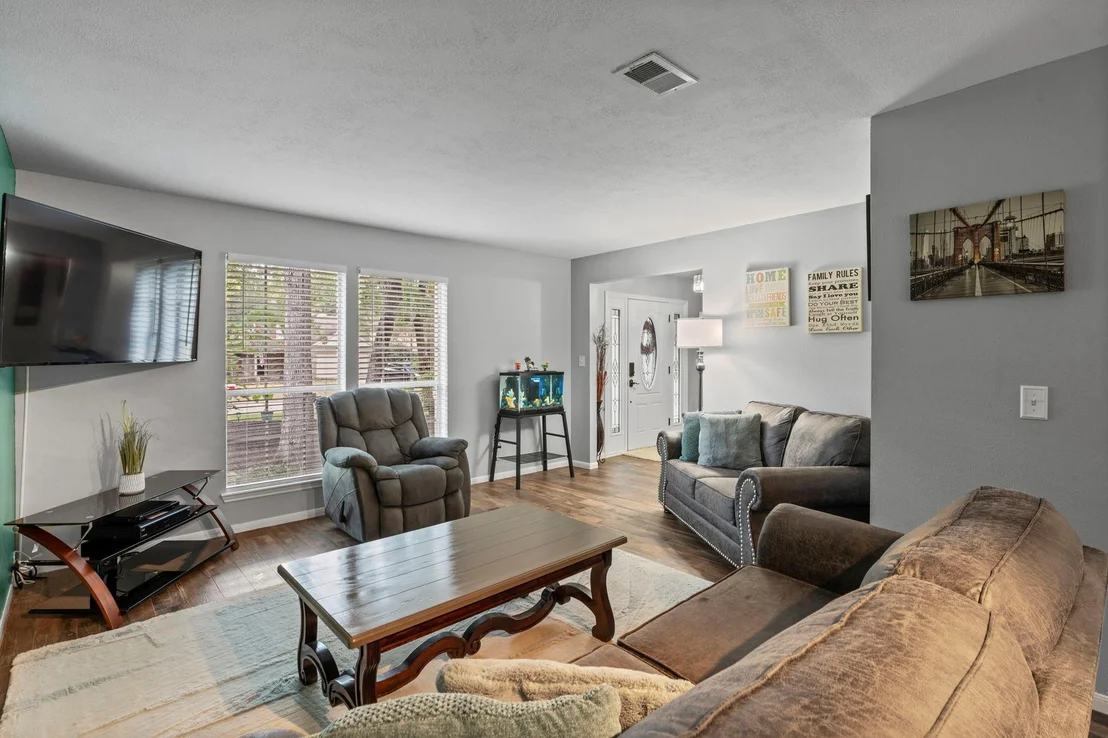 Photo of 94 Rockridge Drive
