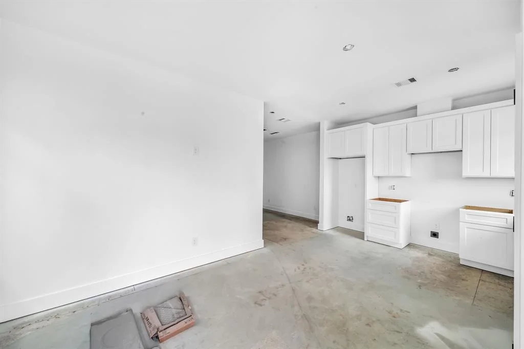 Photo of 405 Calloway Street