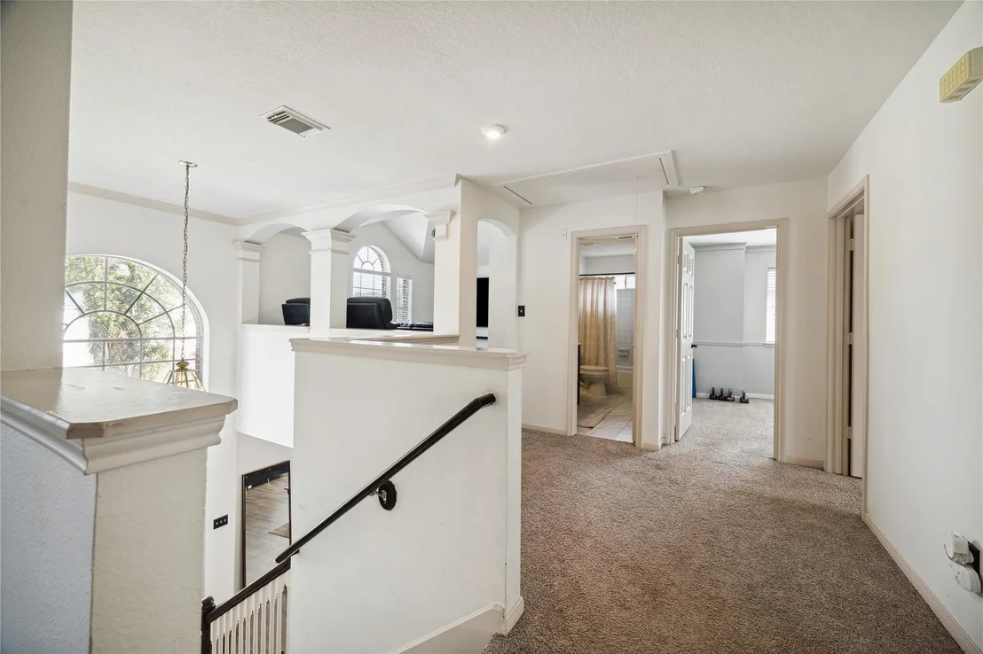 Photo of 25619 Oakridge Forest Lane