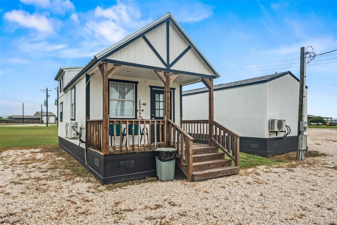 Photo of 281 County Road 251