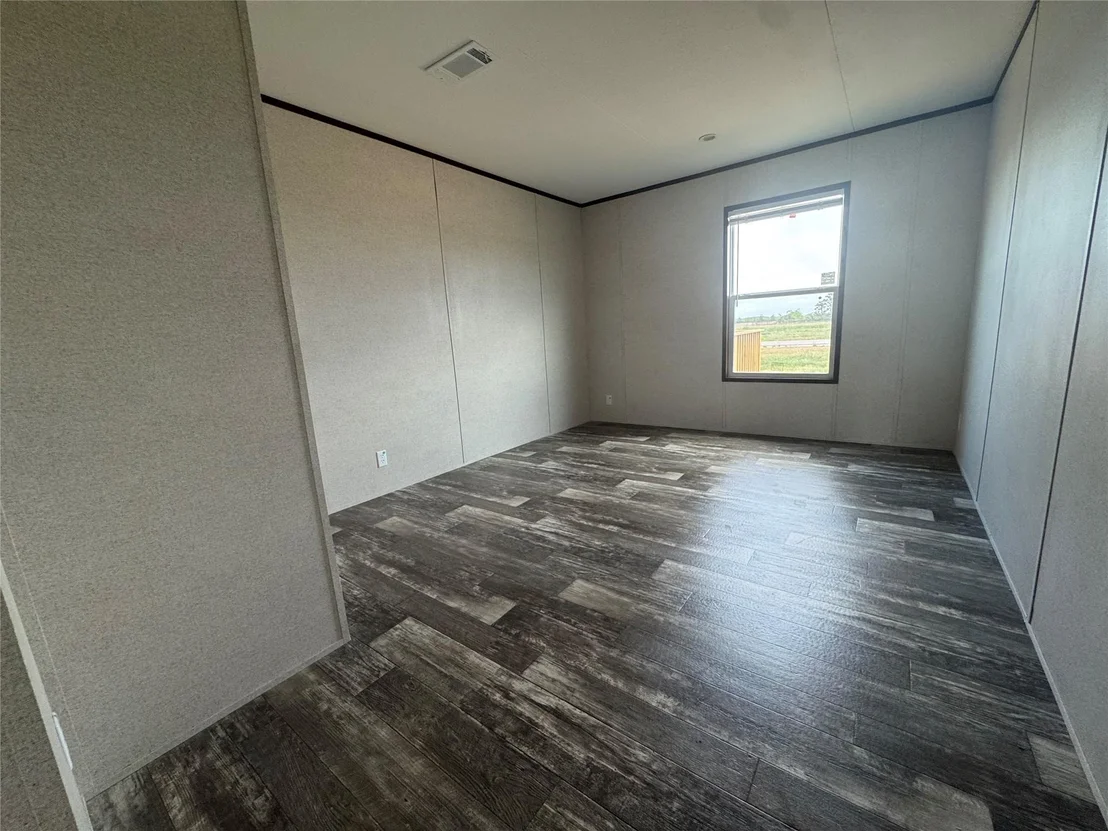 Photo of 1304 Saddleback Drive