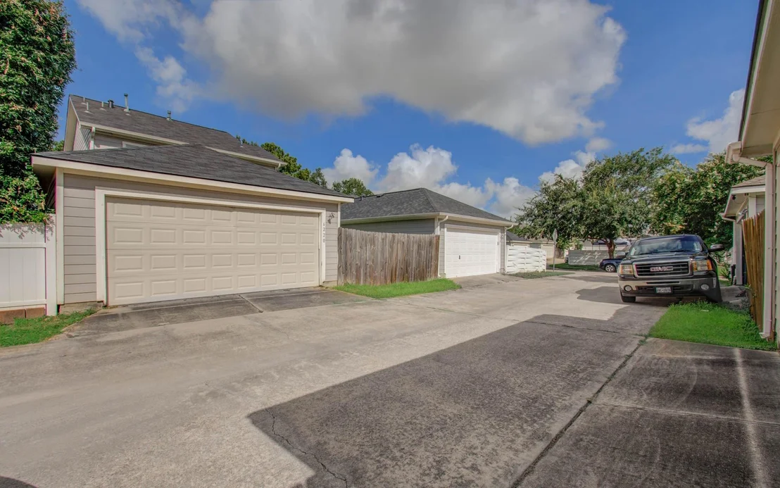 Photo of 6220 Lone Prairie Way