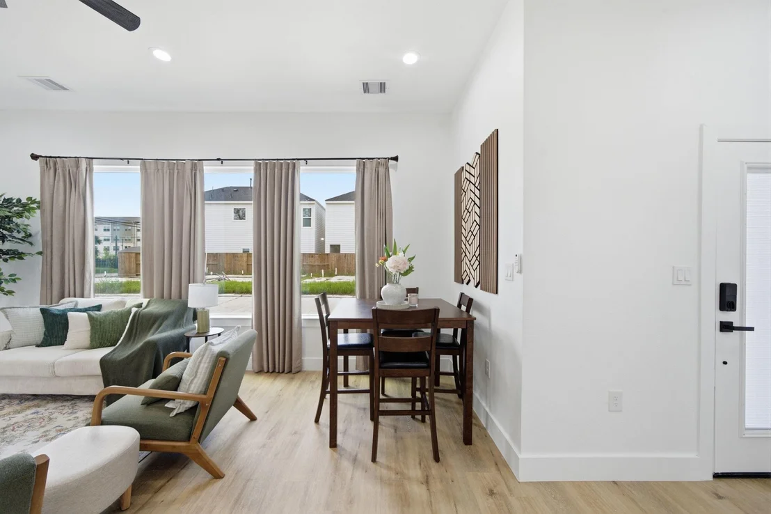 Photo of 8910 Knoll Leaf Drive
