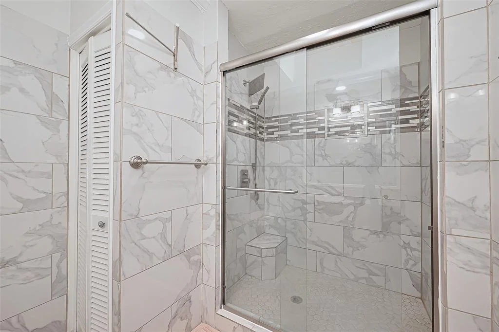 Photo of 210 Sampan Drive