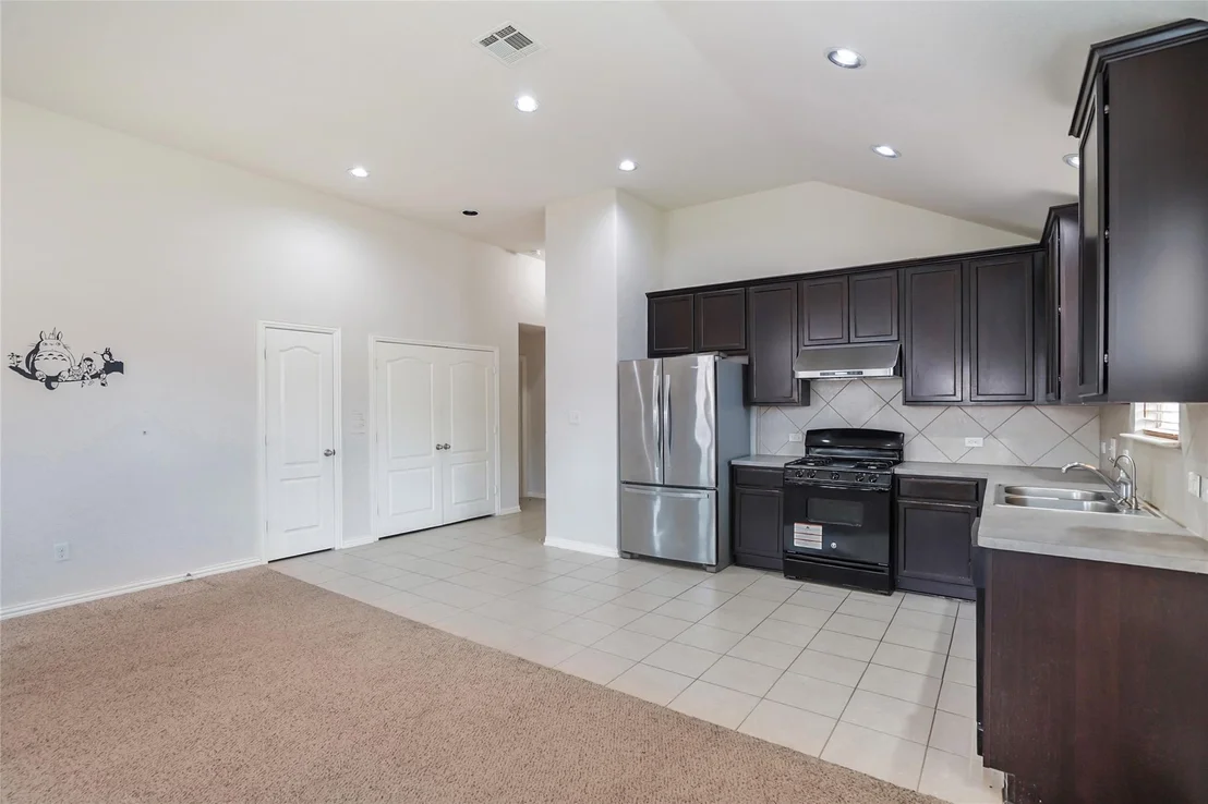 Photo of 401 Carol Drive