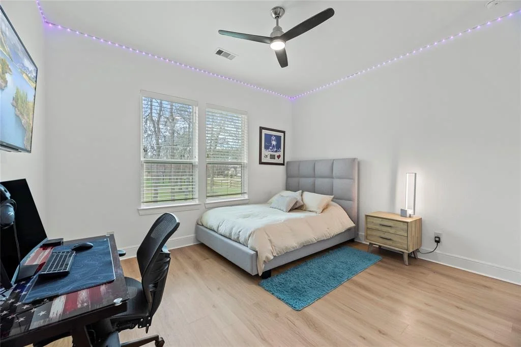 Photo of 32711 Wales Circle
