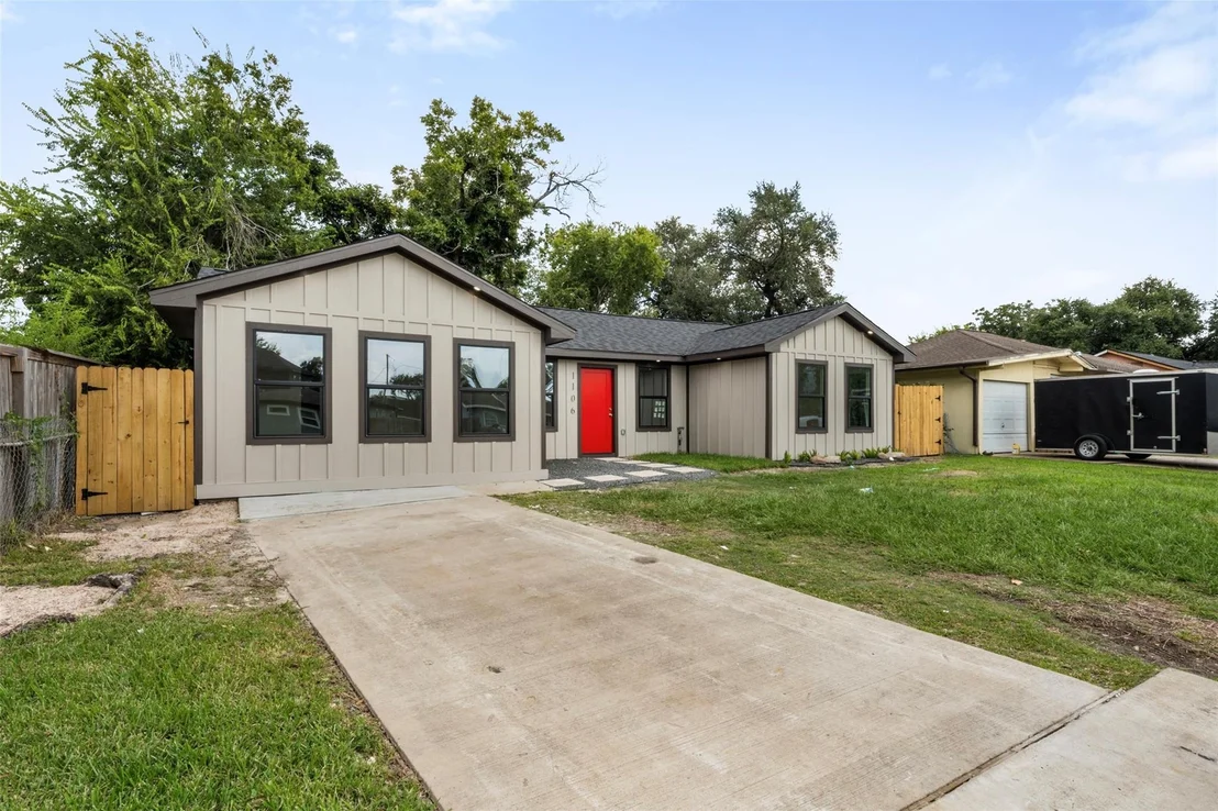 Photo of 1106 W Thomas Avenue