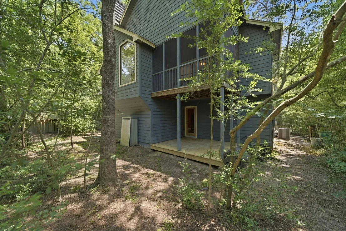 Photo of 135 E Wilde Yaupon