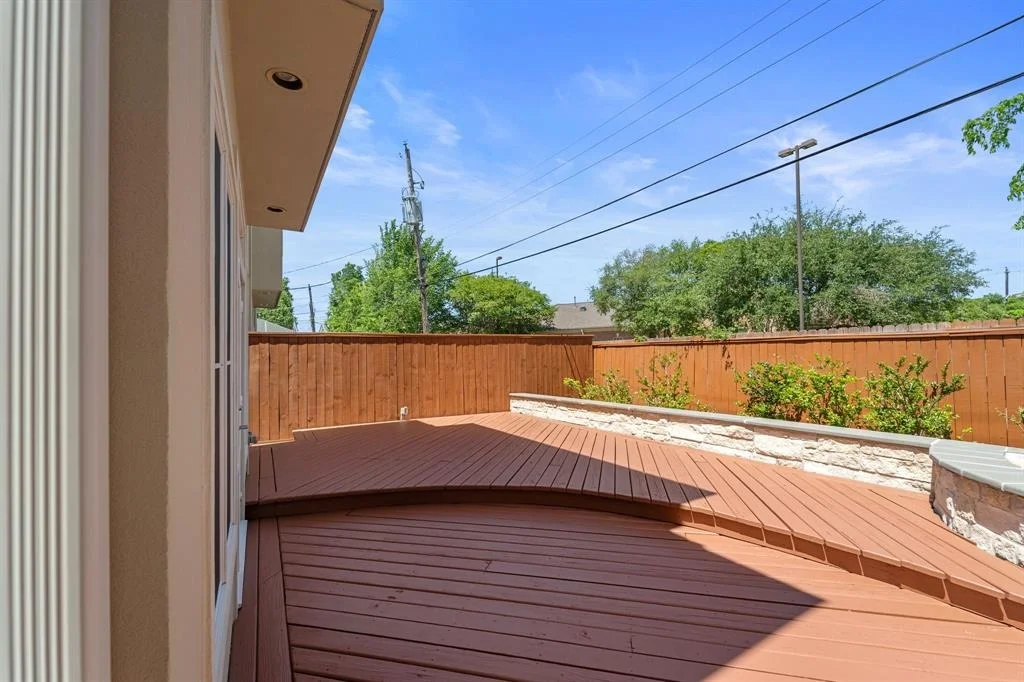 Photo of 4508 Larch Lane