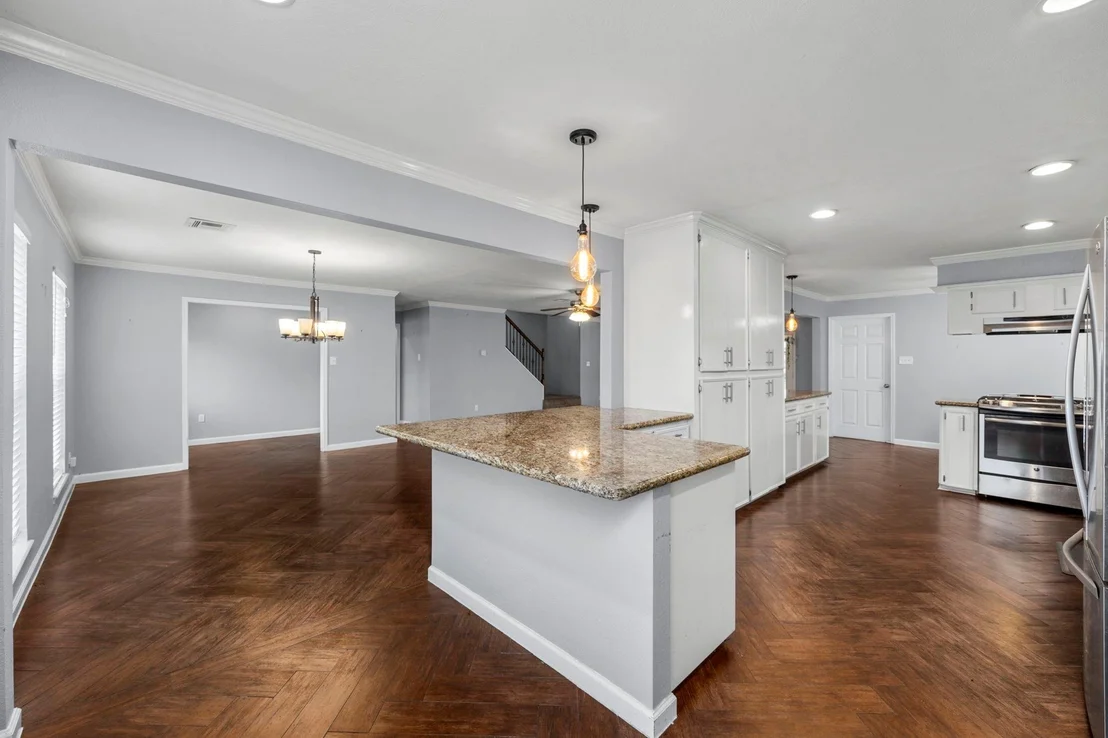 Photo of 7407 Theisswood Road