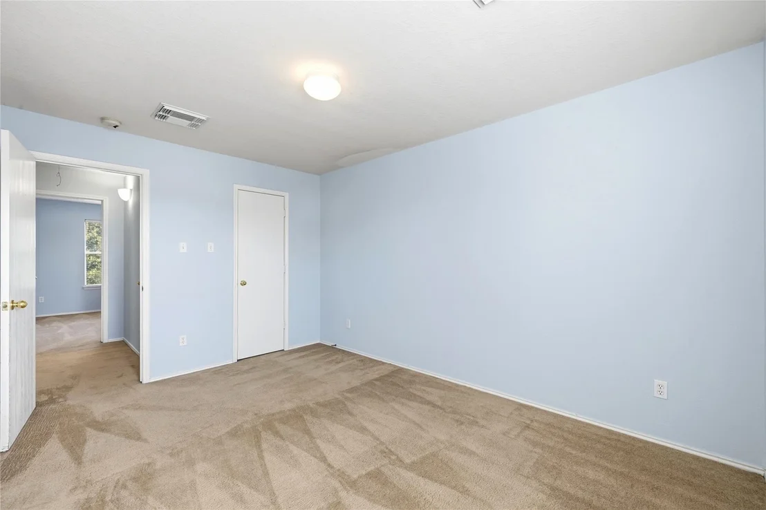 Photo of 606 Kiley Drive
