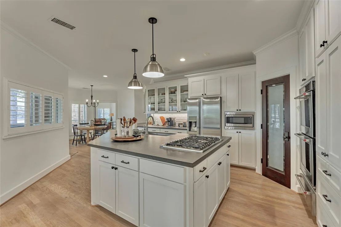 Photo of 83 Lake Estates Drive