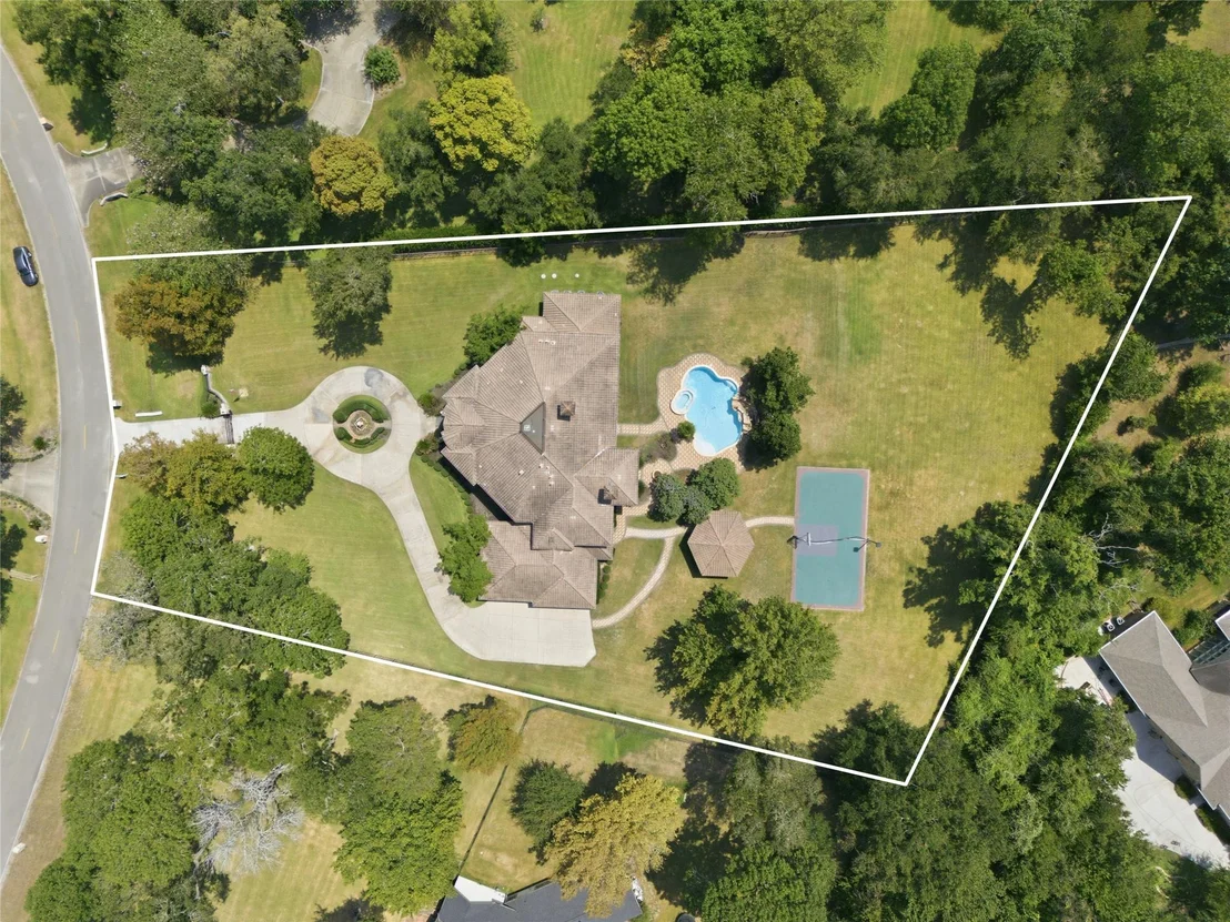 Photo of 3319 Wild River Drive